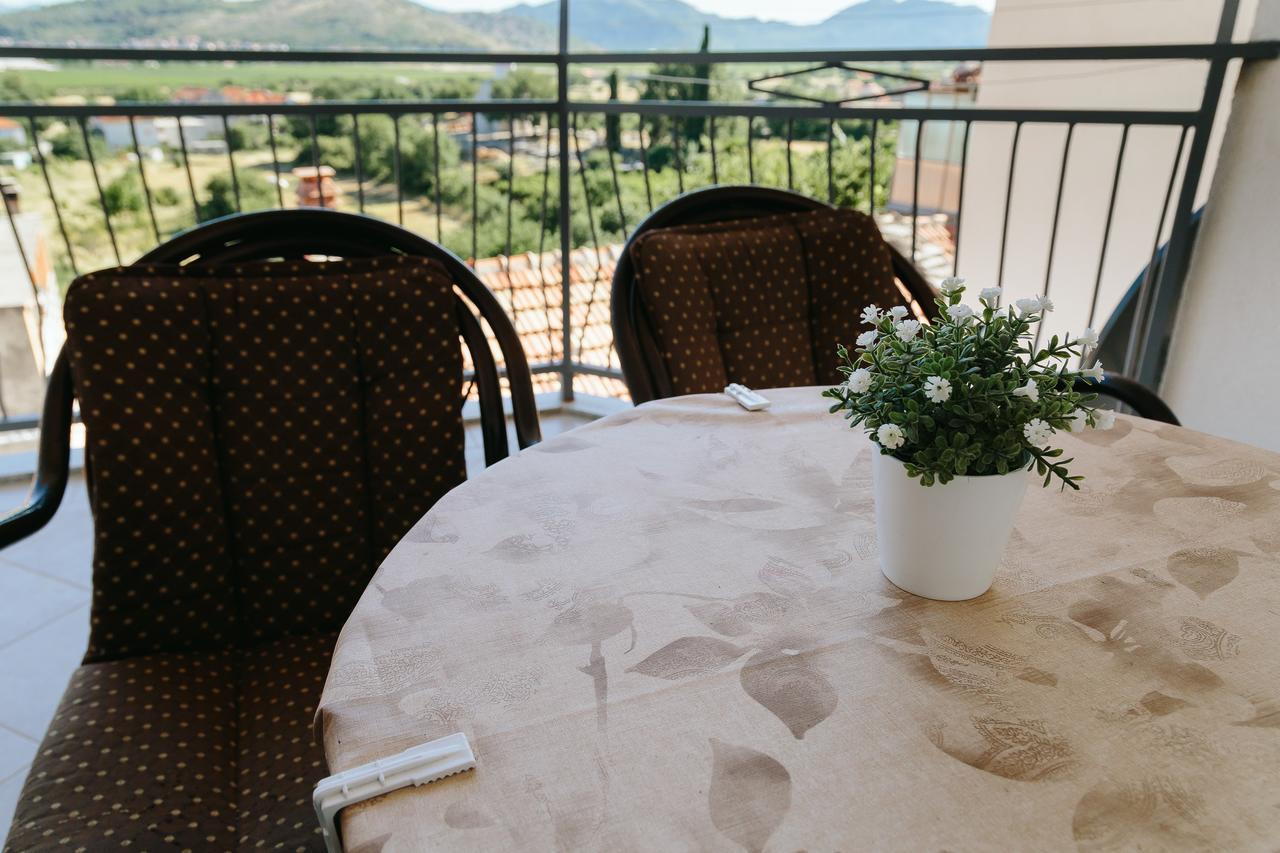 טרביניה Sun City Apartments מראה חיצוני תמונה