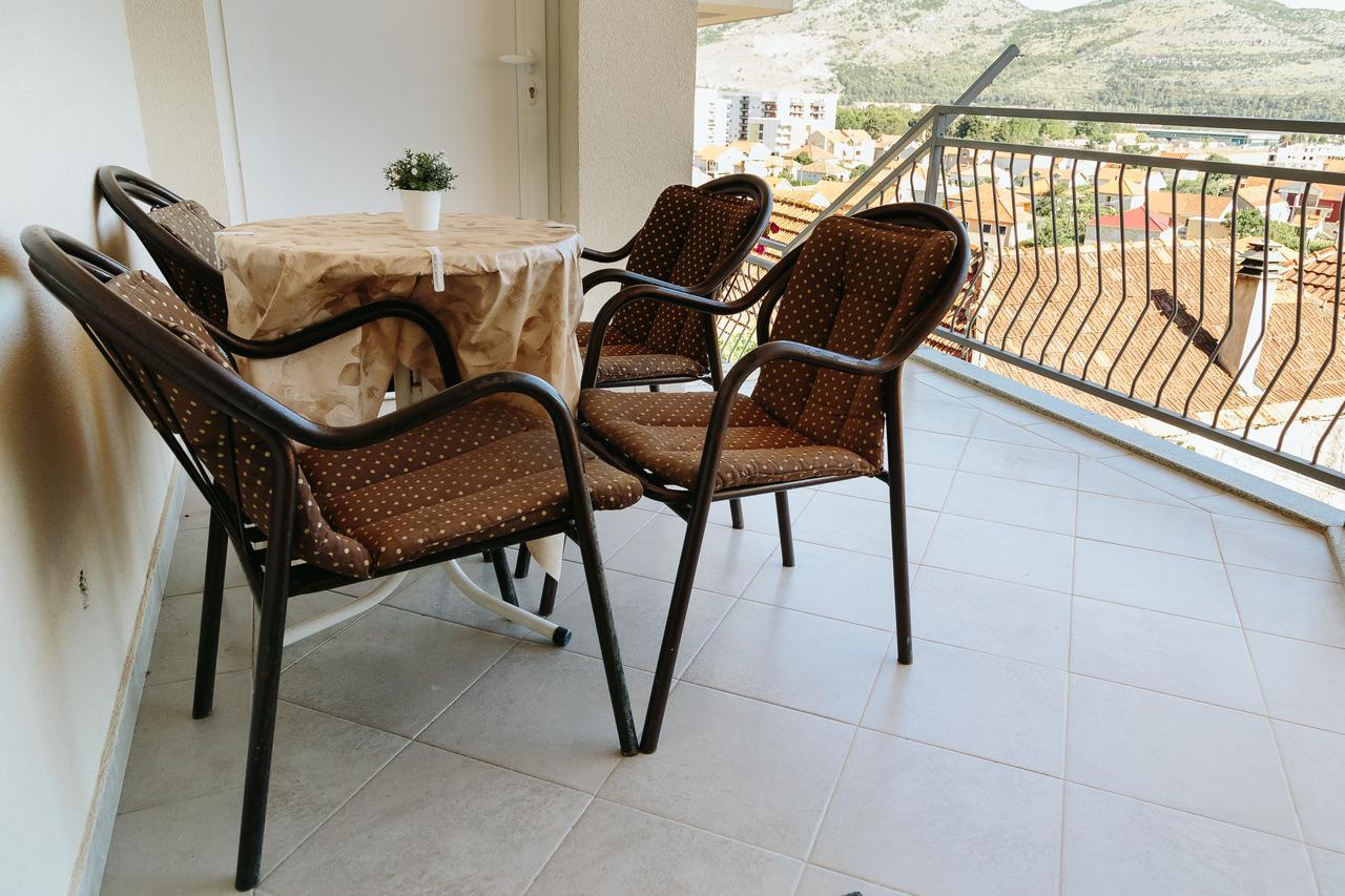 טרביניה Sun City Apartments מראה חיצוני תמונה